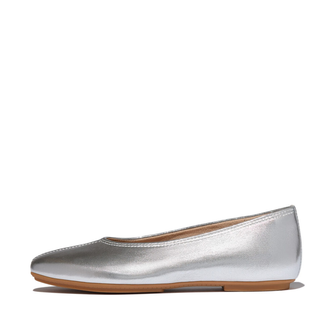 DELICATO High-cut Soft-leather Ballet Flats