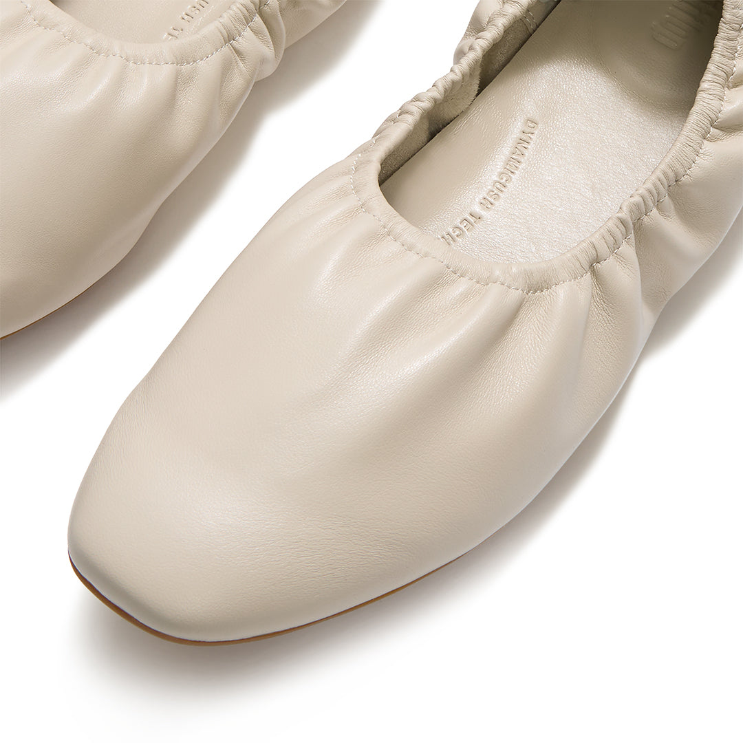 DELICATO Poise leather ballet flats with ruched detailing and cushioned comfort.