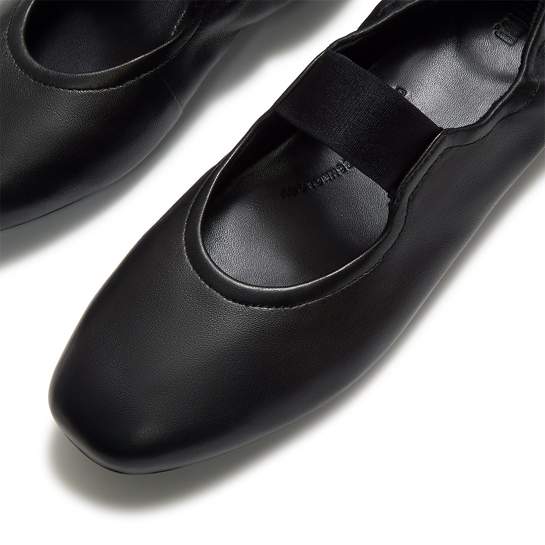 DELICATO Poise Leather Mary Janes