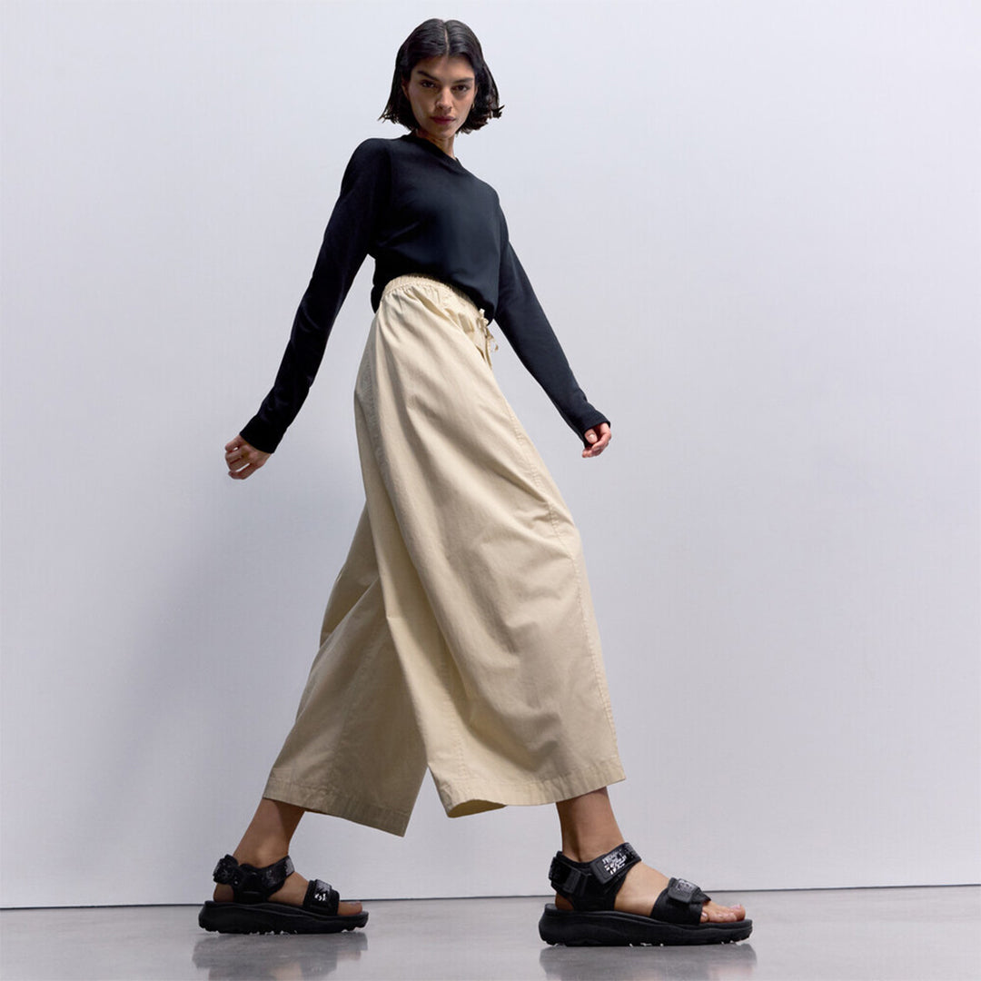 FitFlop NEO-D-HYKER sandals featuring sequin detail and ergonomic comfort, designed for both trails and city streets