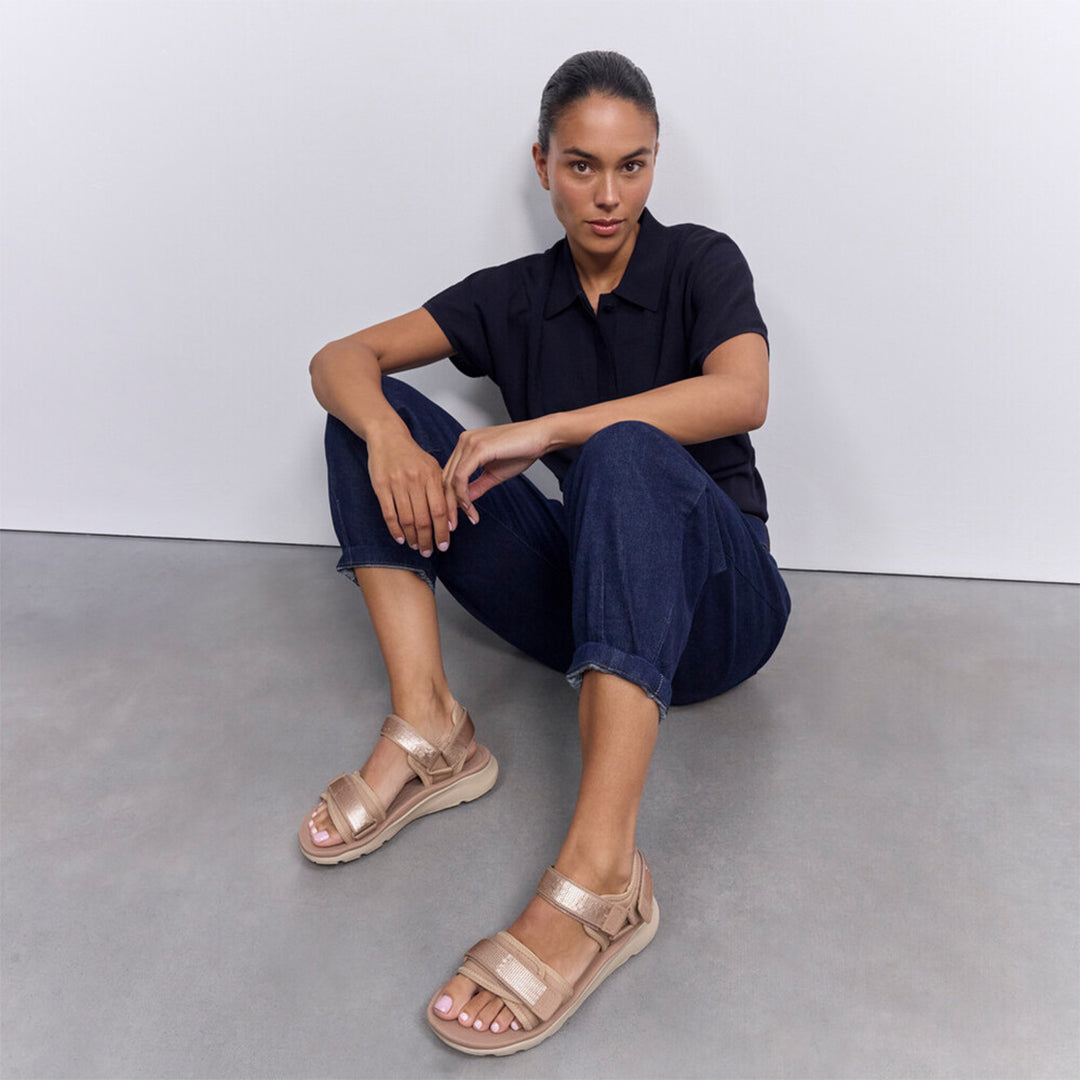 FitFlop NEO-D-HYKER sandals featuring sequin detail and ergonomic comfort, designed for both trails and city streets