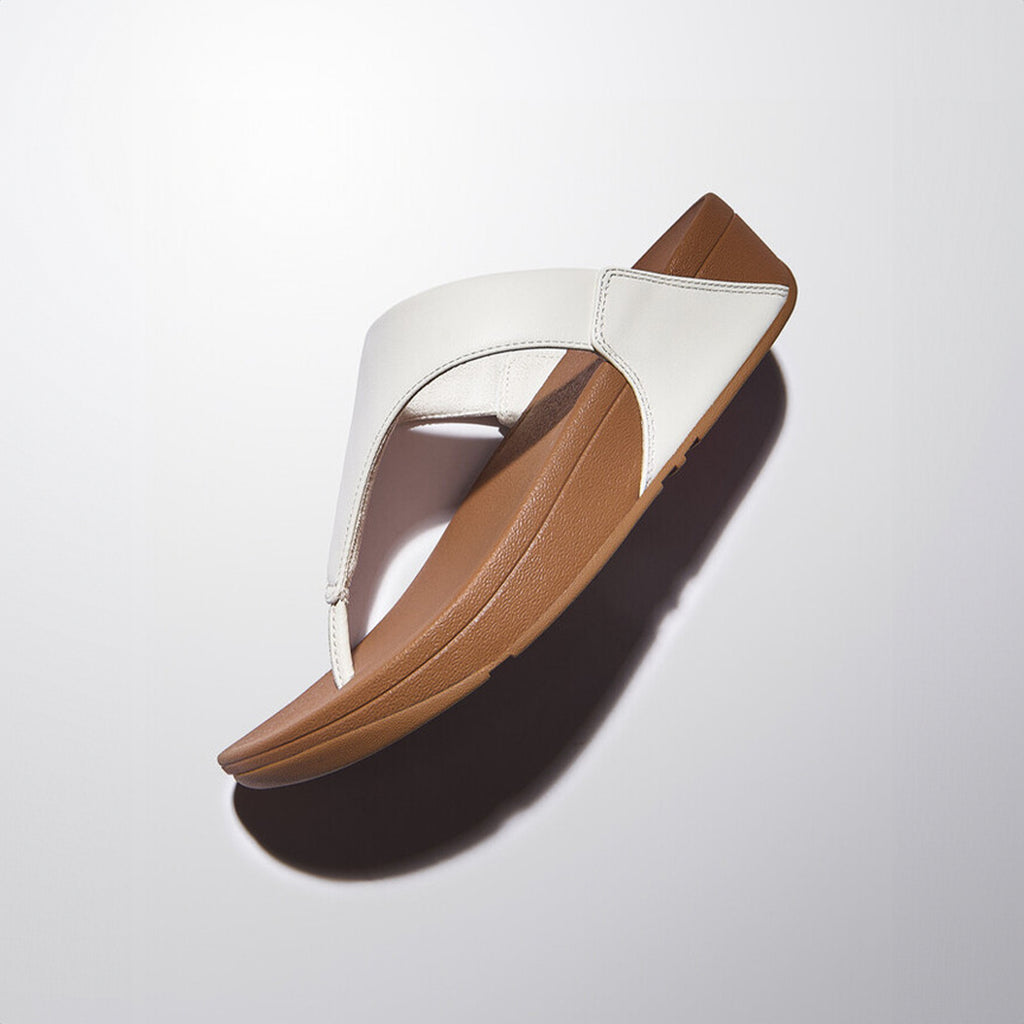 LULU leather toe-post sandals with padded Microwobbleboard™ midsole, ergonomic arch support, and minimalist triangular vamp design.