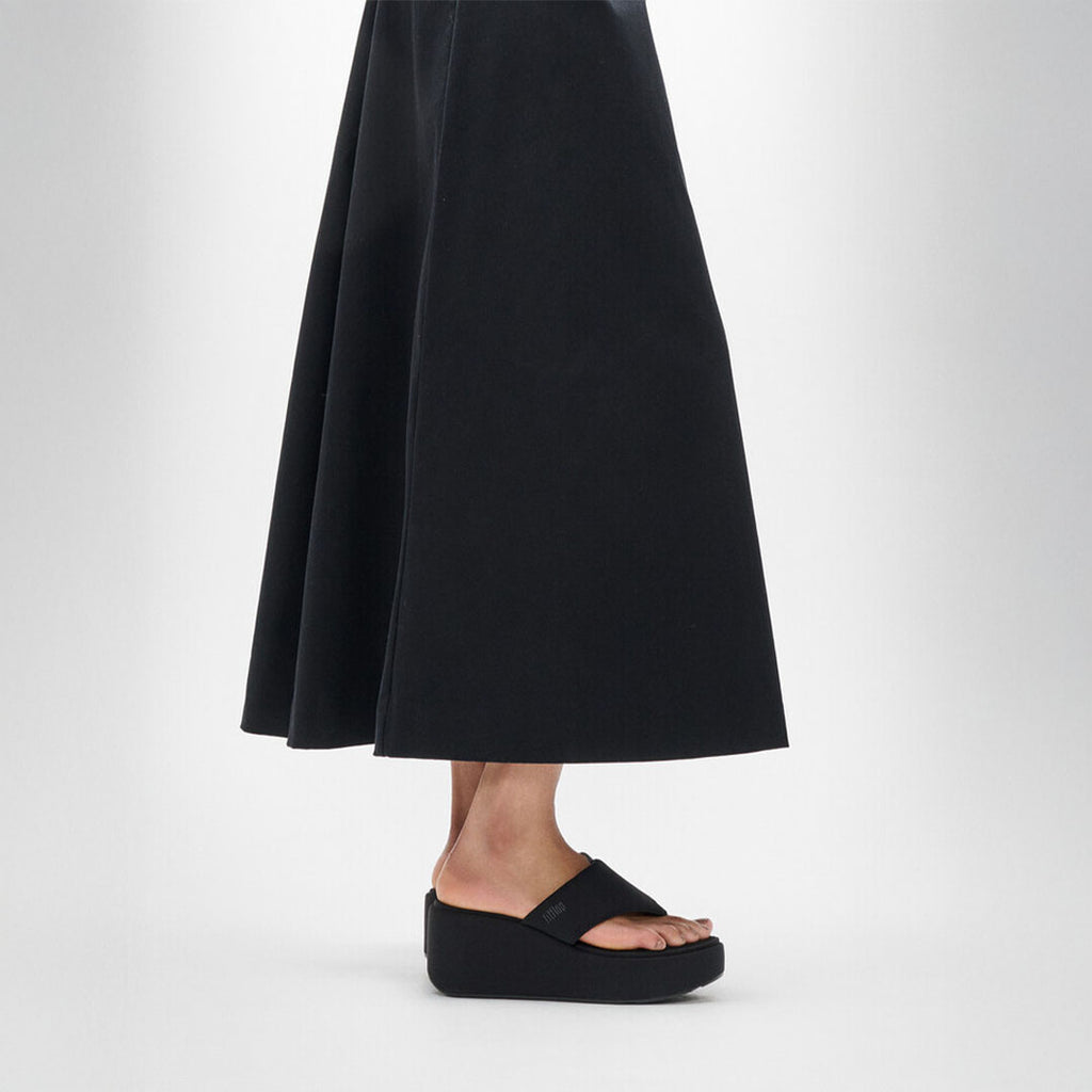PLATFFORMS Wedge Toe-post Sandals
